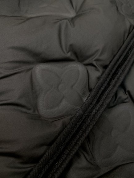 Louis Vuitton - Мужская куртка пуховик TI_1111LV5