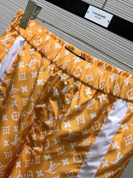 Louis Vuitton Show - Мужские повседневные штаны TI_0608LV4