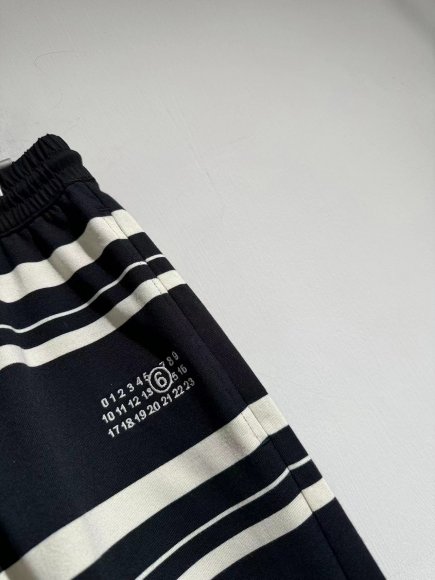 Maison Margiela MM6 - Мужские шорты AB_2106MM2 Maison Margiela MM6 - Мужские шорты AB_2106MM2