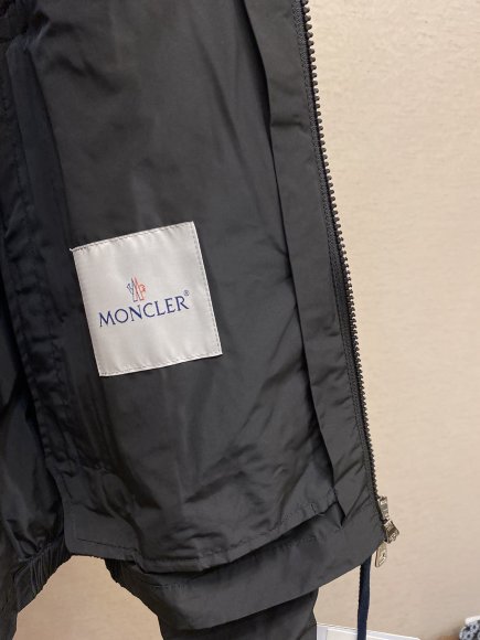 Moncler - Мужская куртка ветровка куртка DZ_0908MO4
