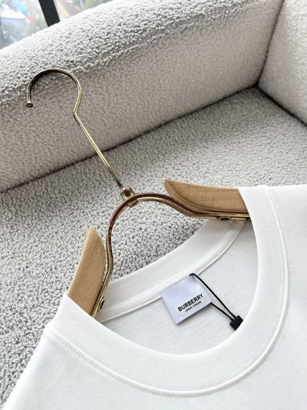 Burberry - Мужская футболка майка DF_0904BU4