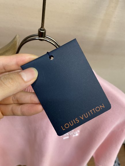 Louis Vuitton - Мужская трикотажная футболка майка DZ_1805LV7