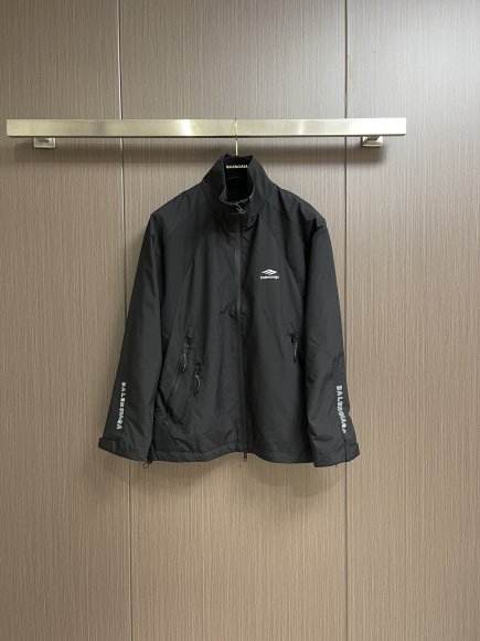 Balenciaga - Мужская куртка ветровка DZ_0908BA8