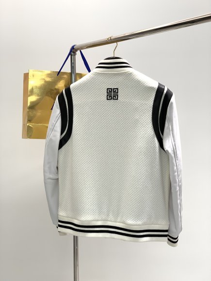 Givenchy - Мужская куртка ветровка бомбер TI_3009GI9 Givenchy - Мужская куртка ветровка бомбер TI_3009GI9