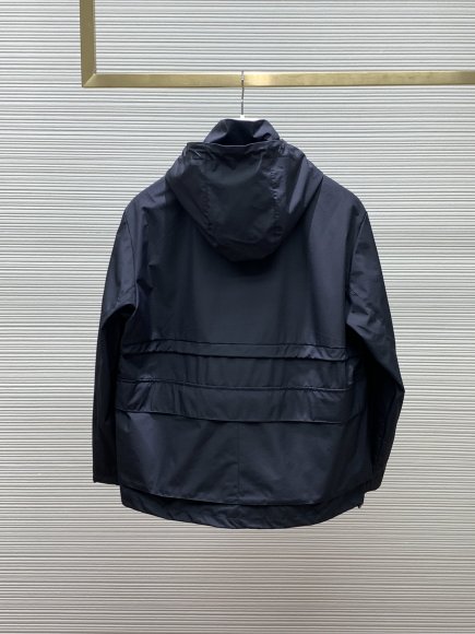 Moncler - Мужская куртка ветровка парка TI_3009MO10