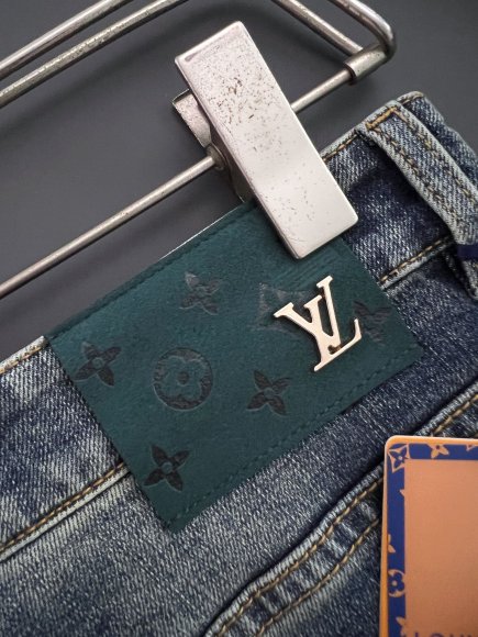 Louis Vuitton - Мужские штаны джинсы DF_0807LV4