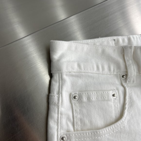 Amiri - Мужские джинсовые шорты TJ_2105AM4