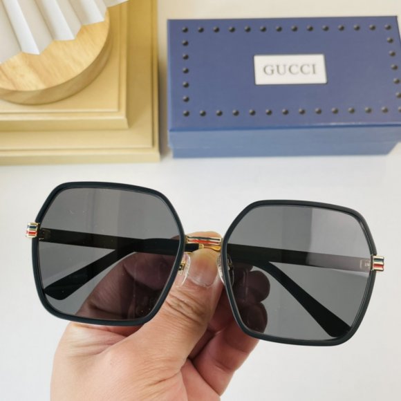Gucci очки K2_2802GU23