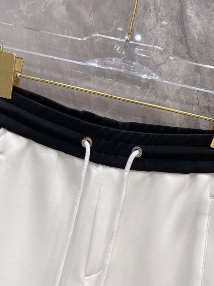 Louis Vuitton - Мужской спортивный костюм DF_2608LV6