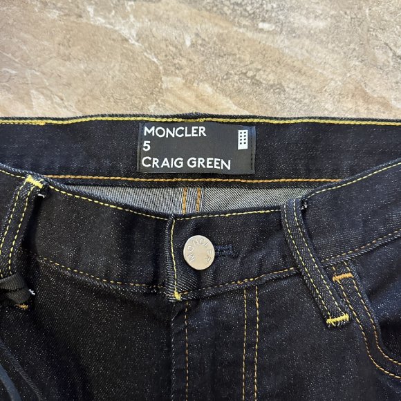 Moncler - Мужские штаны джинсы MI_1803MO7 Moncler - Мужские штаны джинсы MI_1803MO7