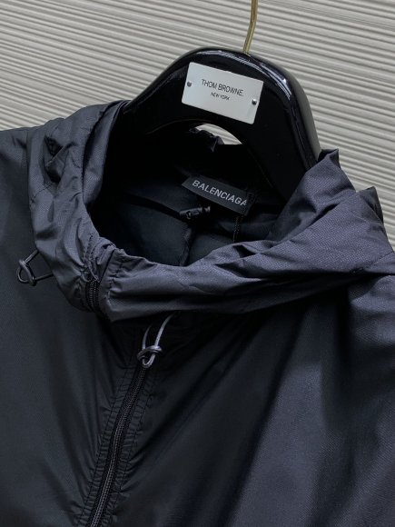 Balenciaga - Мужская куртка ветровка TI_3007BA5